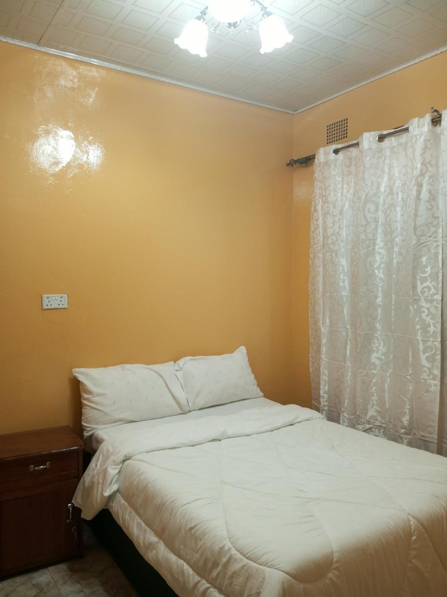 Buffalo Bob Lodge Livingstone Kamer foto
